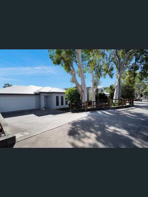 Petrie Street, East Mackay QLD 4740 property exterior